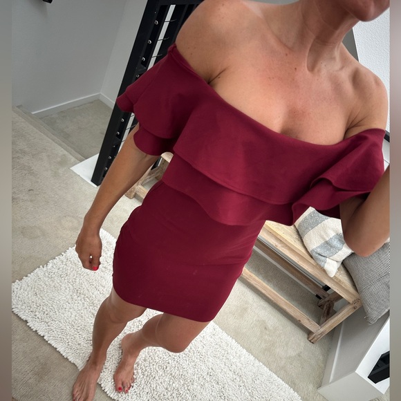 Revolve By the way burgundy Rhiannon off the shoulder ruffle mini dress fall S - Picture 5 of 14